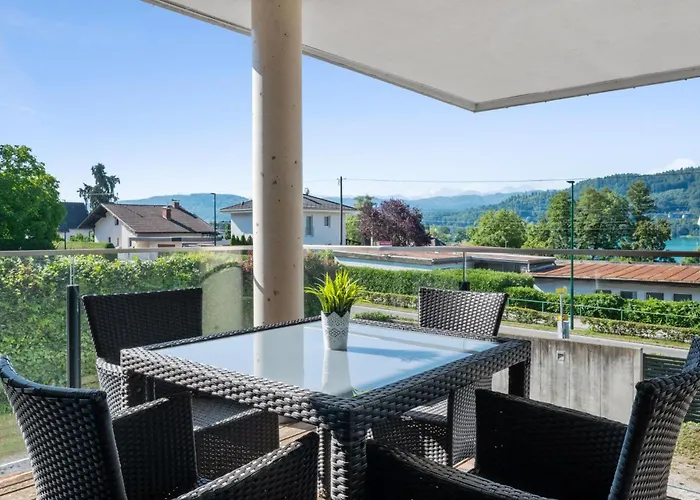 Seeblickwohnung Apartament Pörtschach am Wörthersee